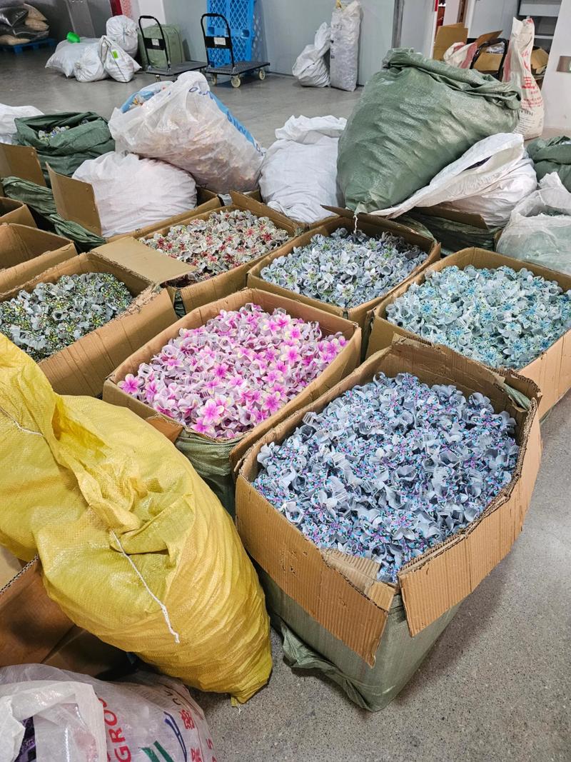 逛遍西咸新区百货店：轻松做精明购物者